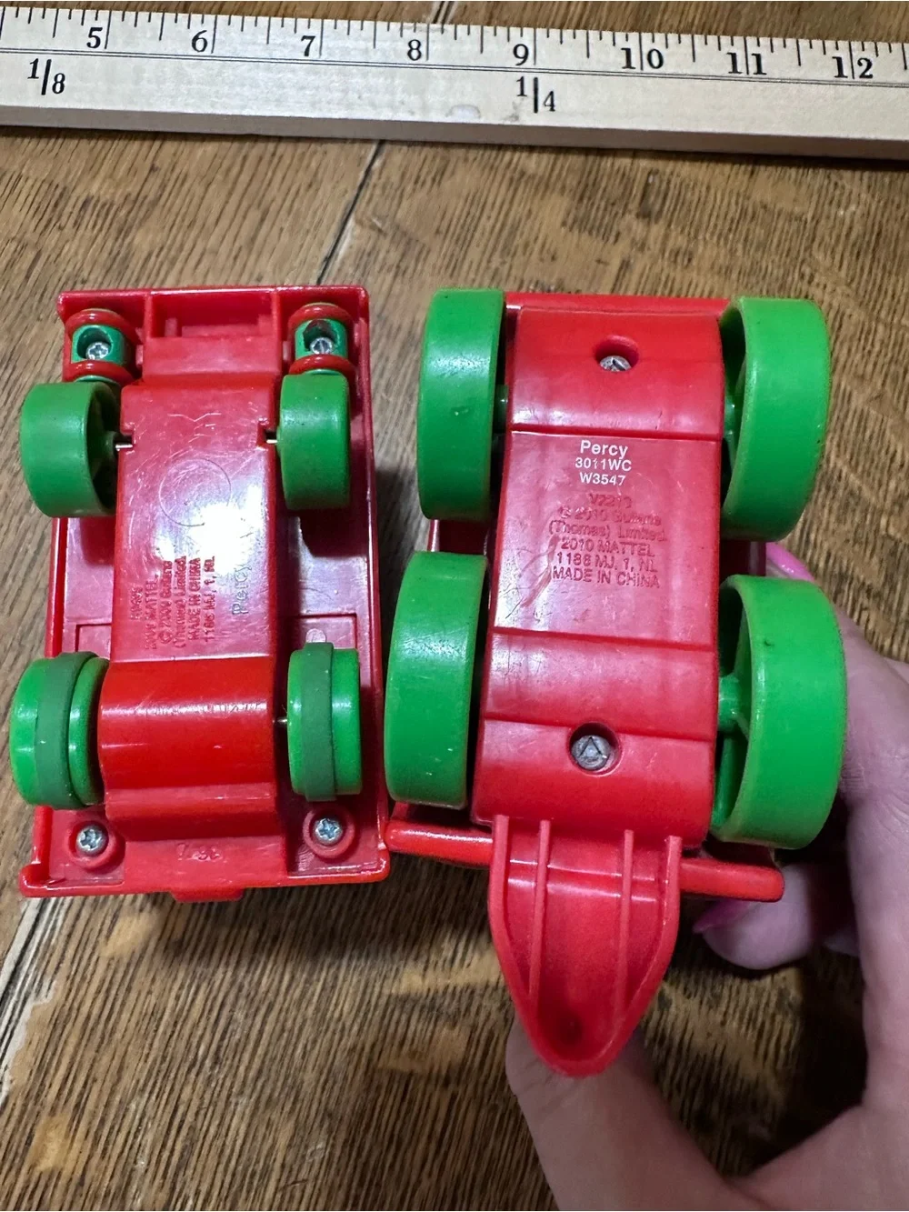 Thomas the tank engine Percy Toy Train Set Kids Pull-Along Locomotives
